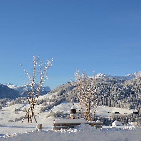 Apart Bergsonne Fiss Luaran gambar